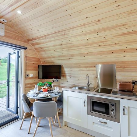 Chestnut-Uk36261 Vila Llanfair Caereinion Exterior foto